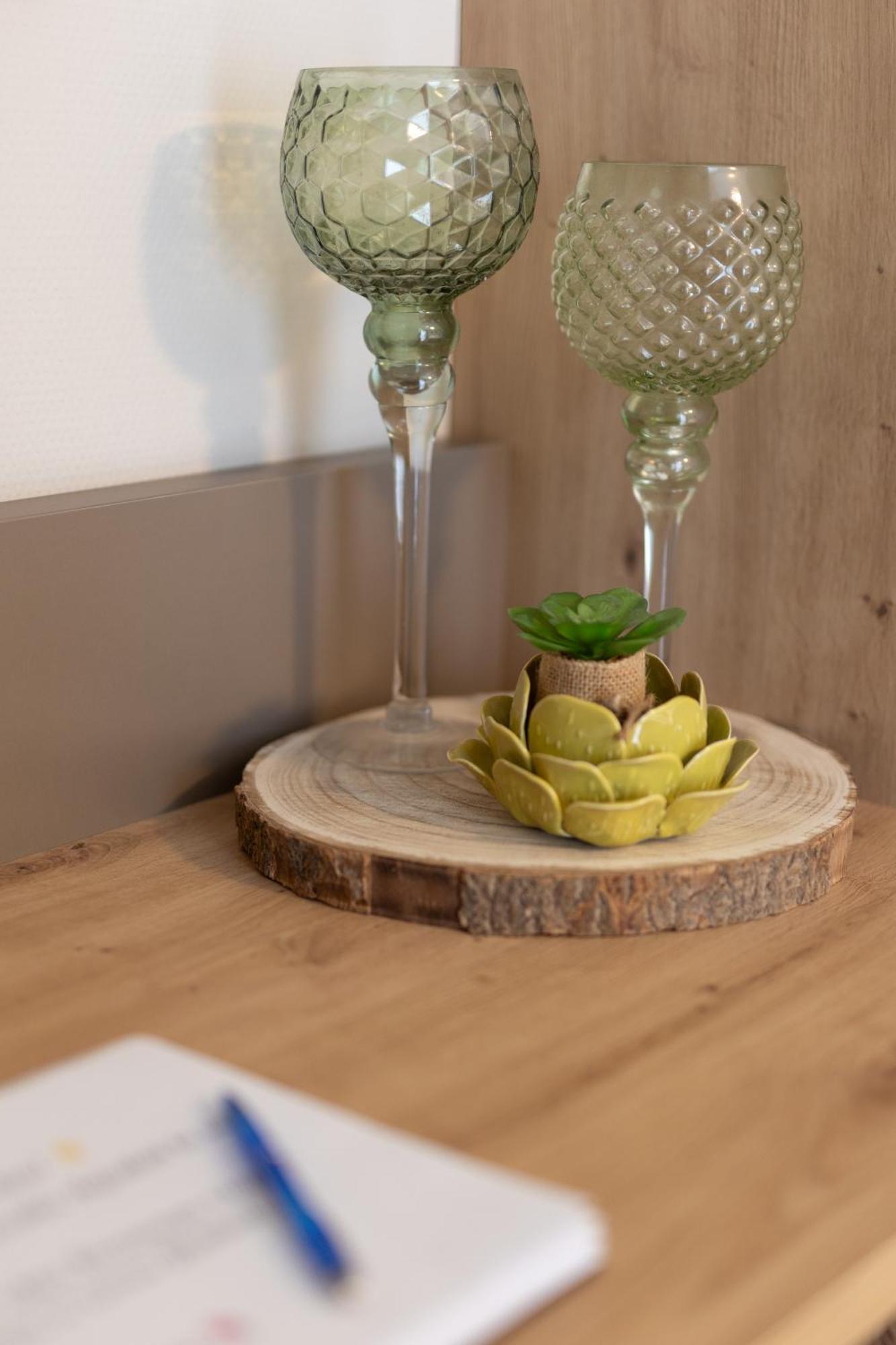 Appartementdeluxe Steiert - Near Europa Park - Rulantica - Spacious - Fully Equipped Kitchen - Private Garden - Free Parking - Pet Friendly Schwanau Exterior foto